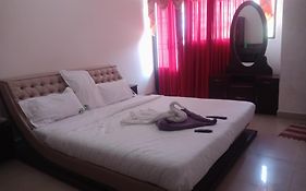 Rj Inn